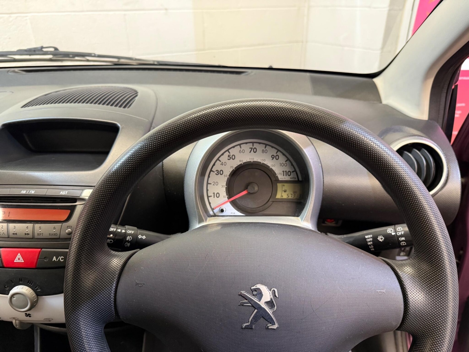 Used Peugeot 107 2012 for sale - 76398052: Photo 27