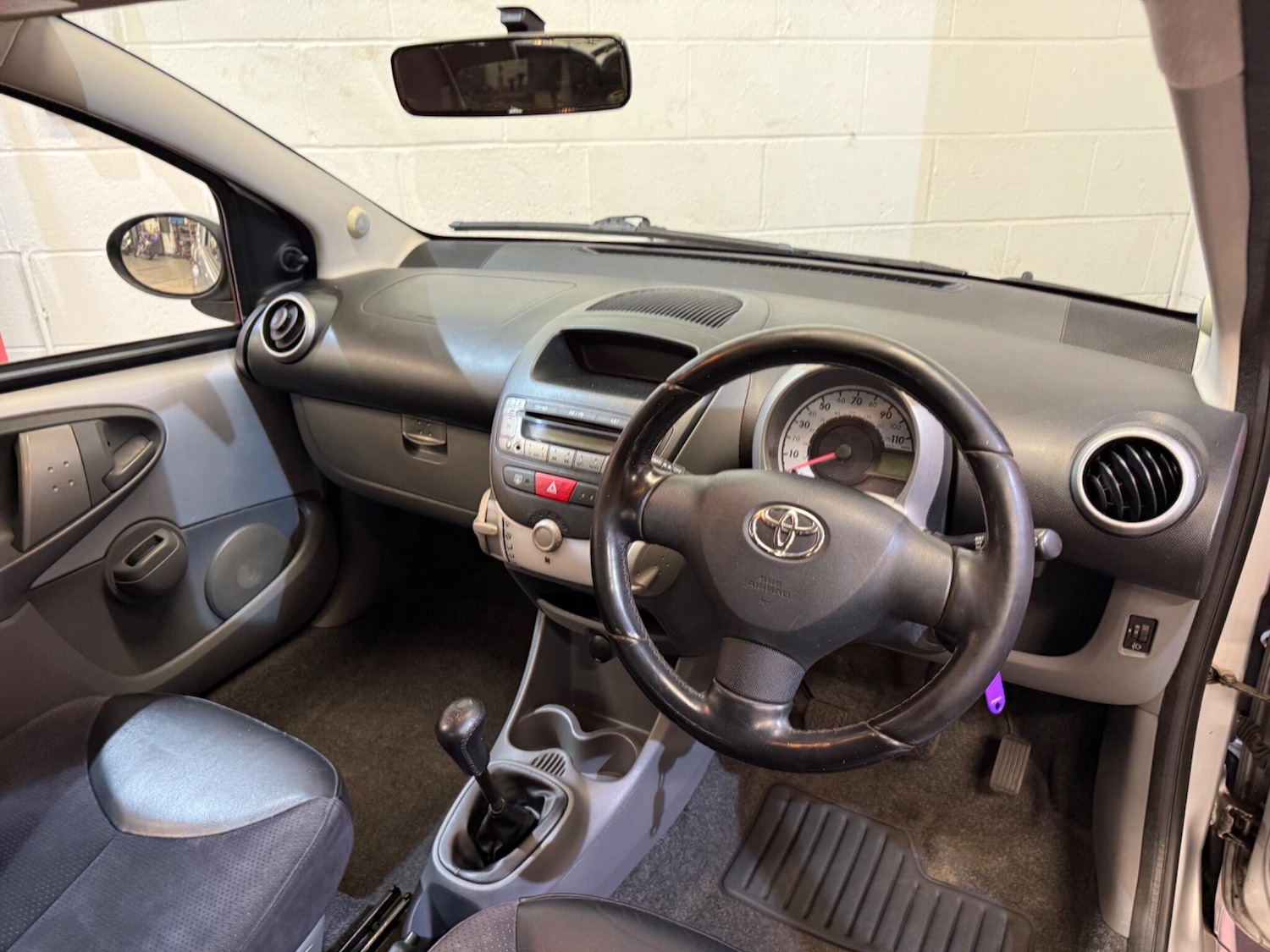 Used Toyota AYGO 2008 for sale - 76094911: Photo 23