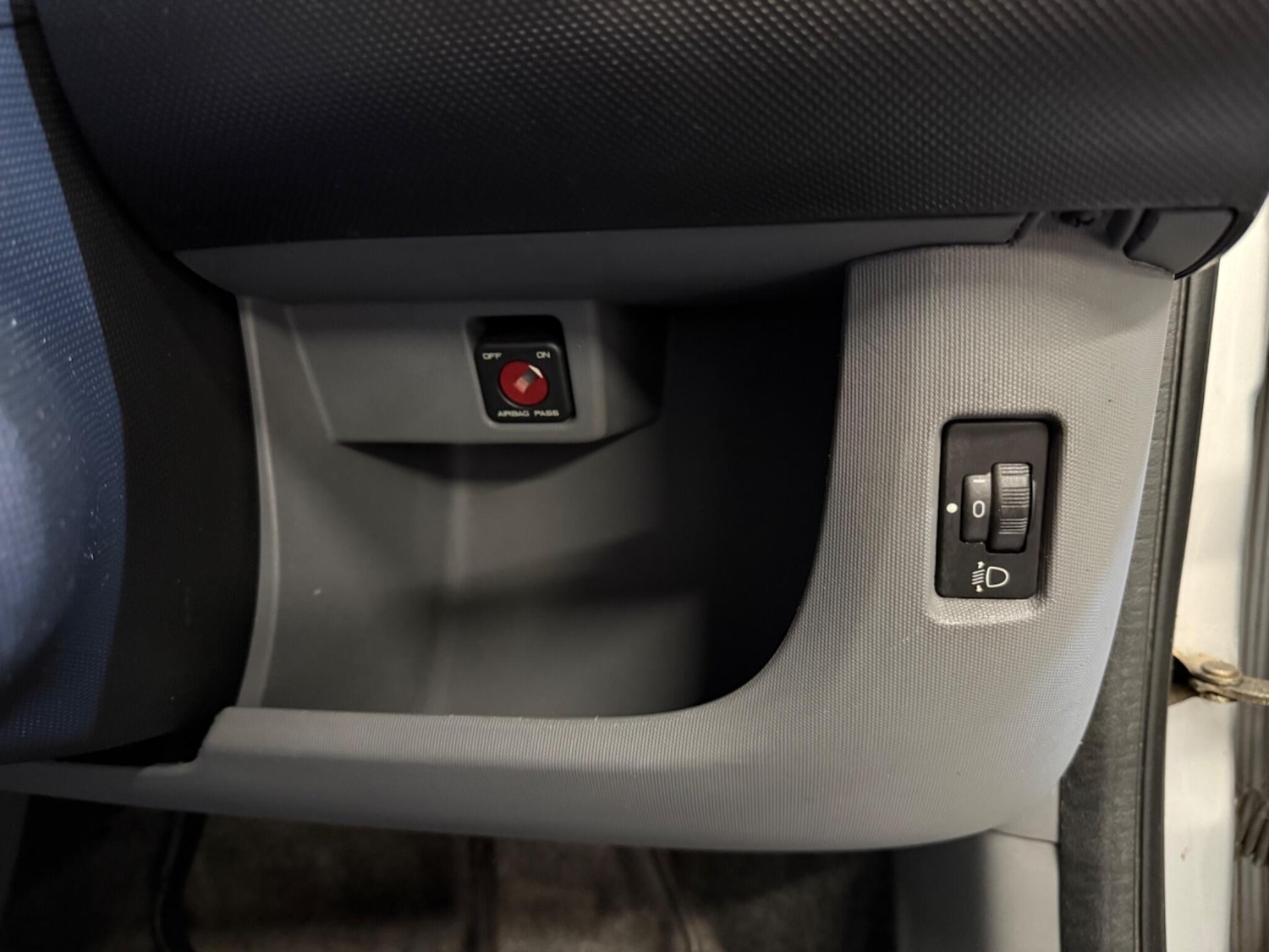 Used Toyota AYGO 2008 for sale - 76094911: Photo 28
