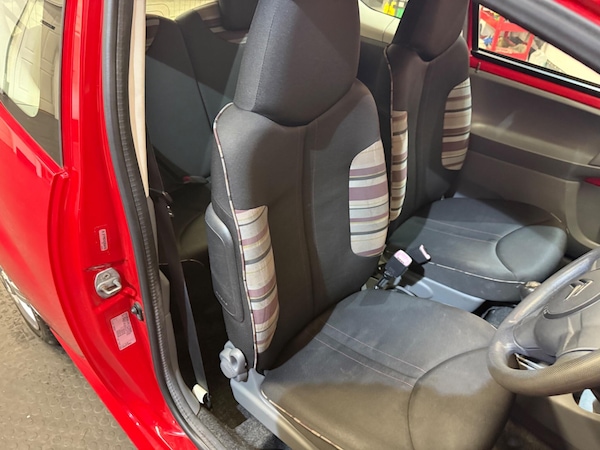 Used Citroen C1 2009 for sale - 76283869: Photo 31