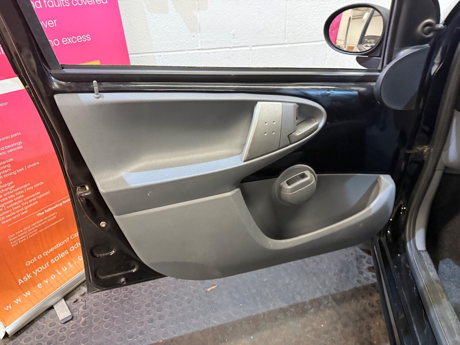 Used Citroen C1 2008 for sale - 76702352: Photo 24