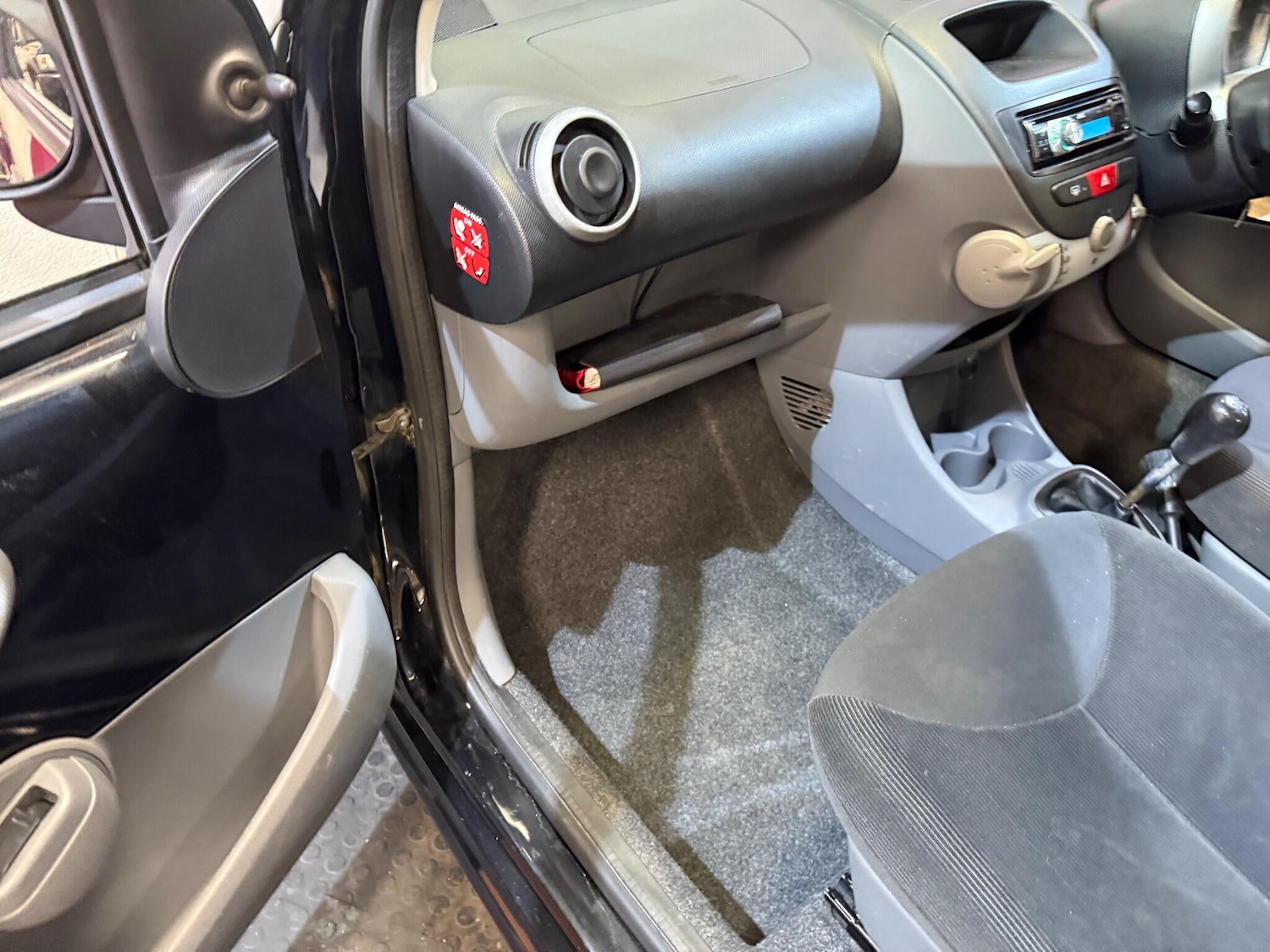 Used Citroen C1 2008 for sale - 76702352: Photo 26