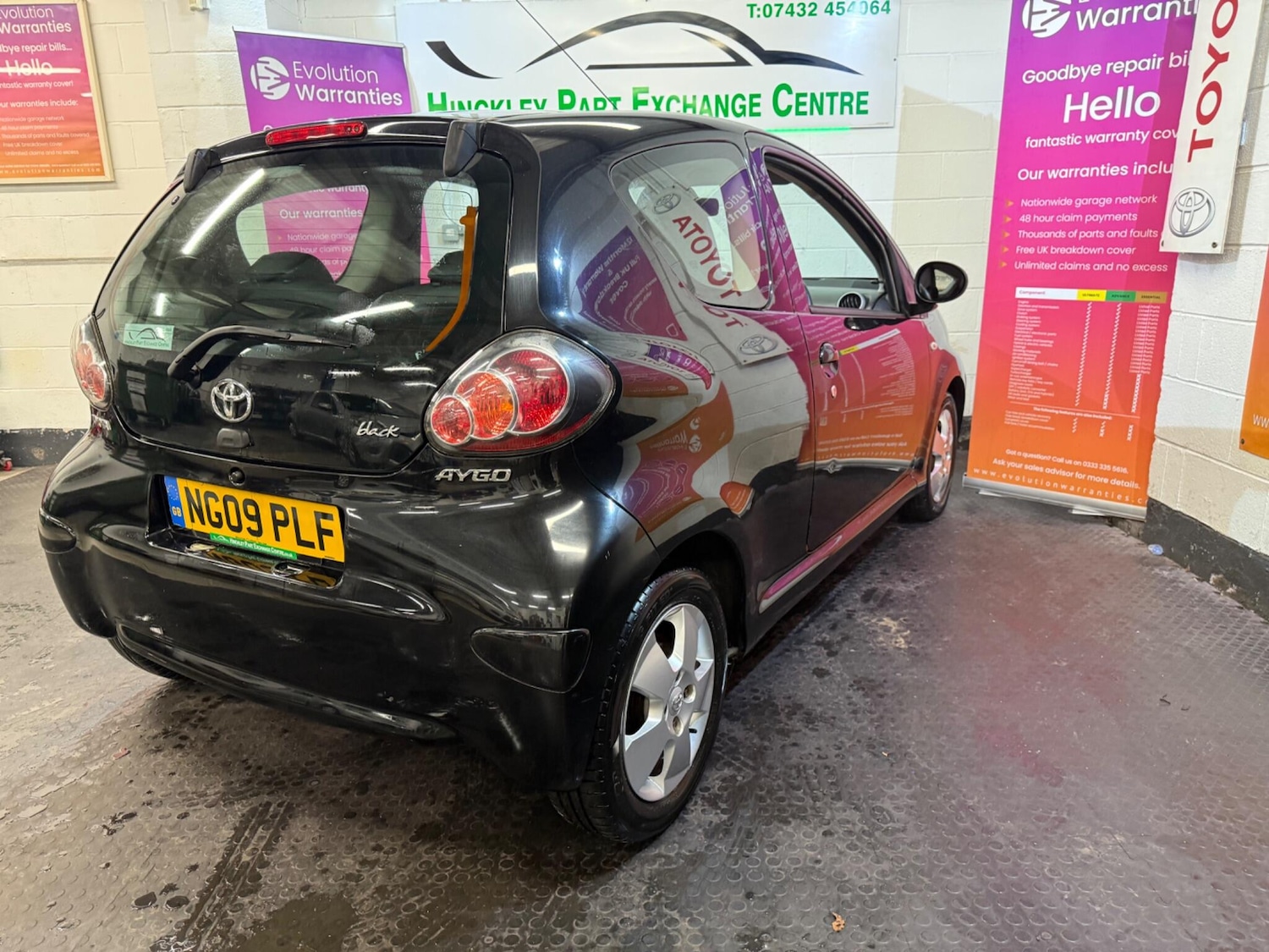 Used Toyota AYGO 2009 for sale - 76592924: Photo 10