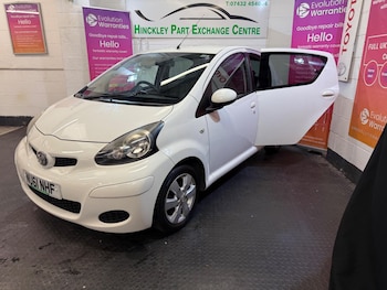 Used Toyota AYGO 2011 for sale - 75927400: Photo