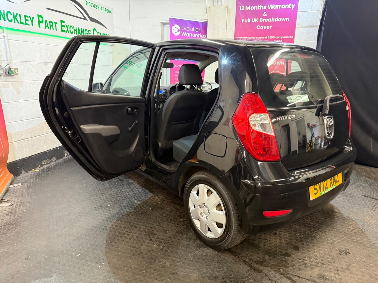 Used Hyundai i10 2012 for sale - 76433282: Photo 21