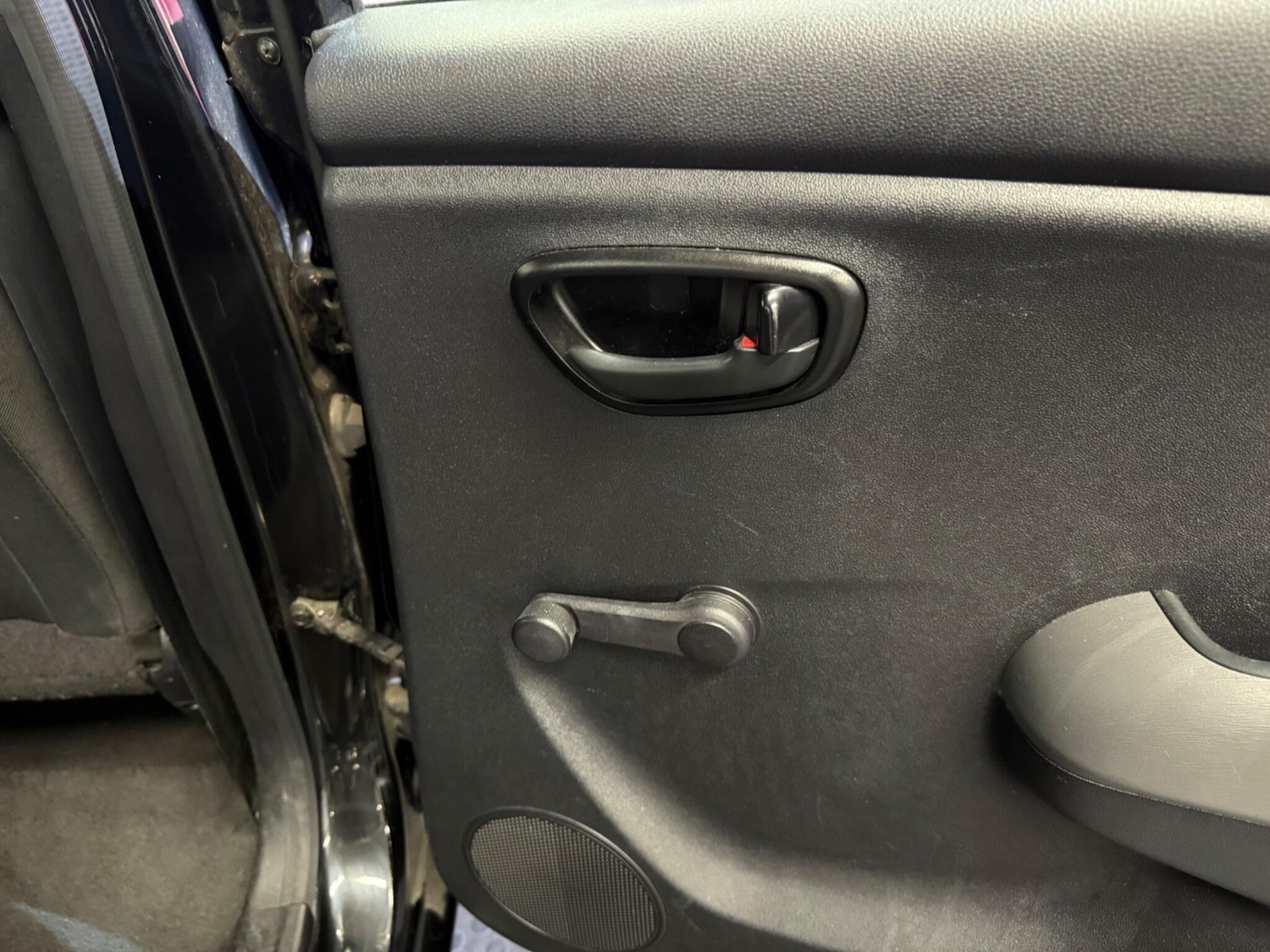 Used Hyundai i10 2012 for sale - 76433282: Photo 31