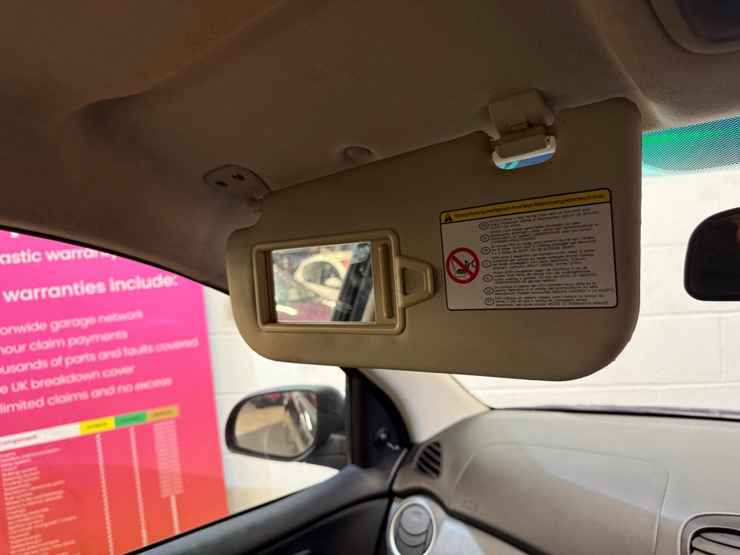 Used Hyundai i10 2012 for sale - 76433282: Photo 42