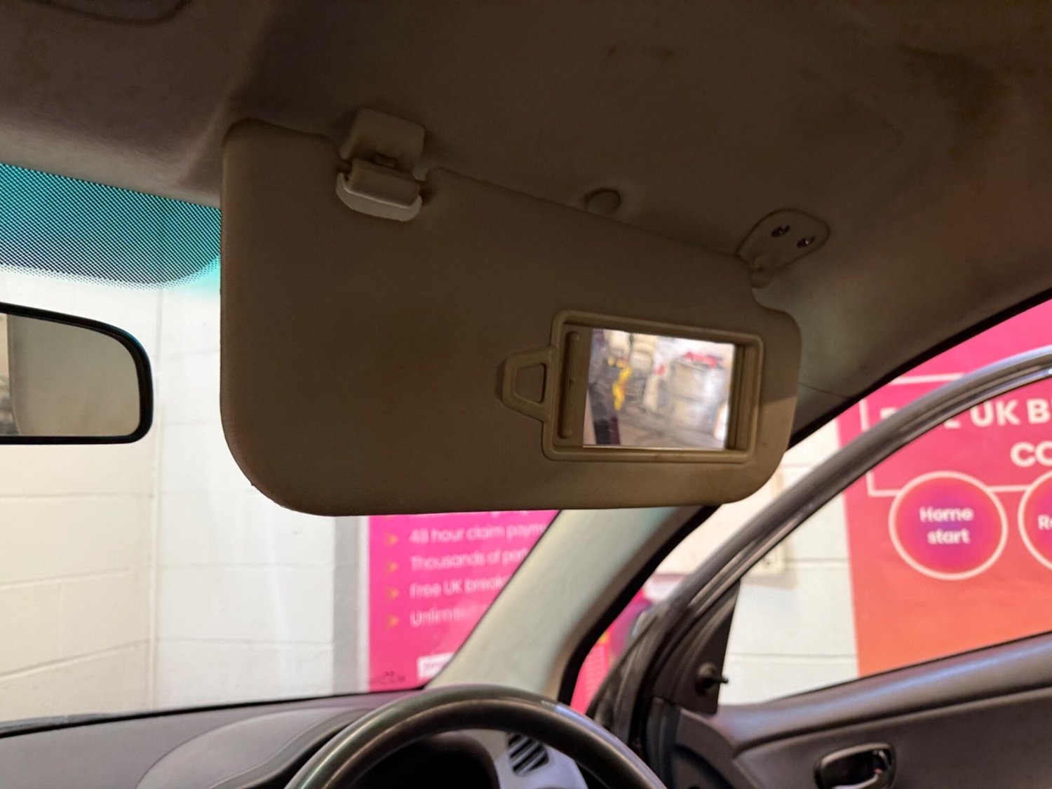 Used Hyundai i10 2012 for sale - 76433282: Photo 43