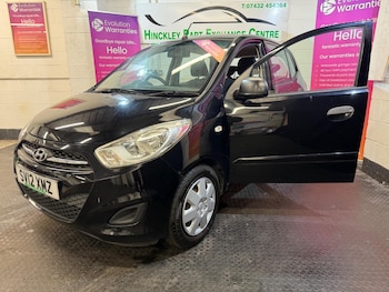 Used Hyundai i10 2012 for sale - 76433282: Photo