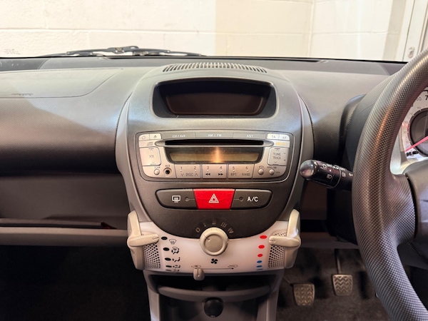 Used Citroen C1 2011 for sale - 76270777: Photo 28