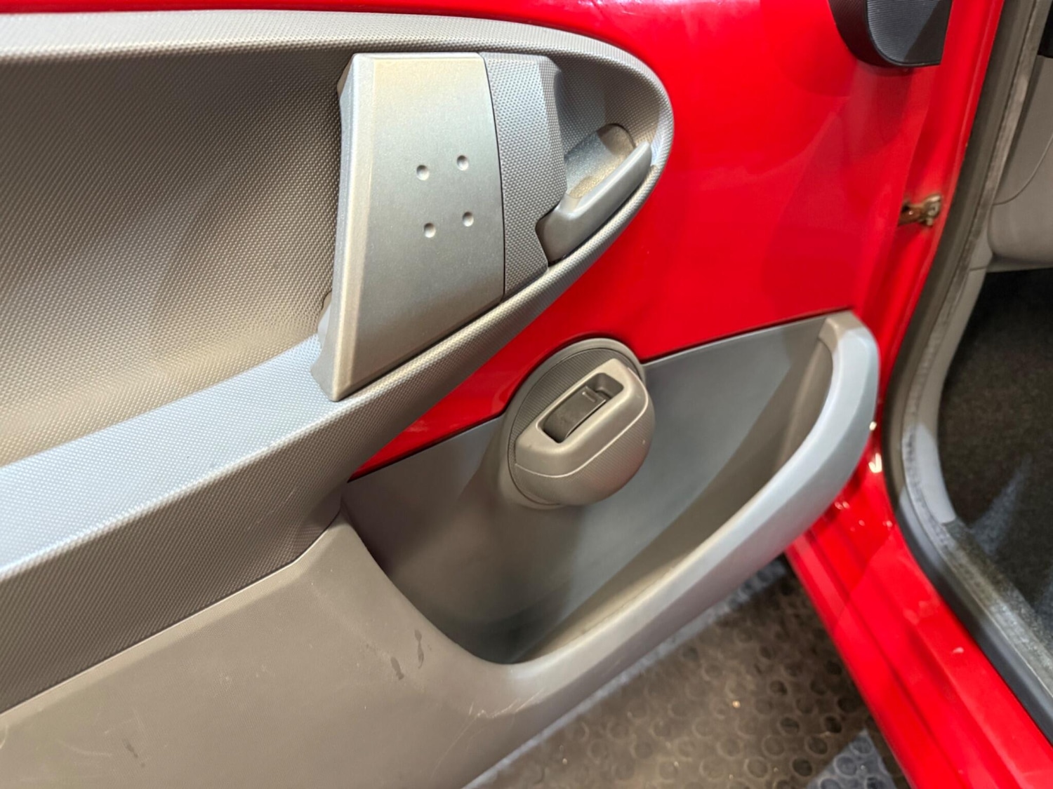 Used Peugeot 107 2009 for sale - 76619605: Photo 20