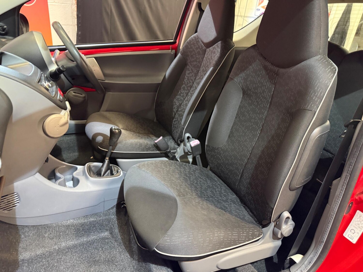 Used Peugeot 107 2009 for sale - 76619605: Photo 22