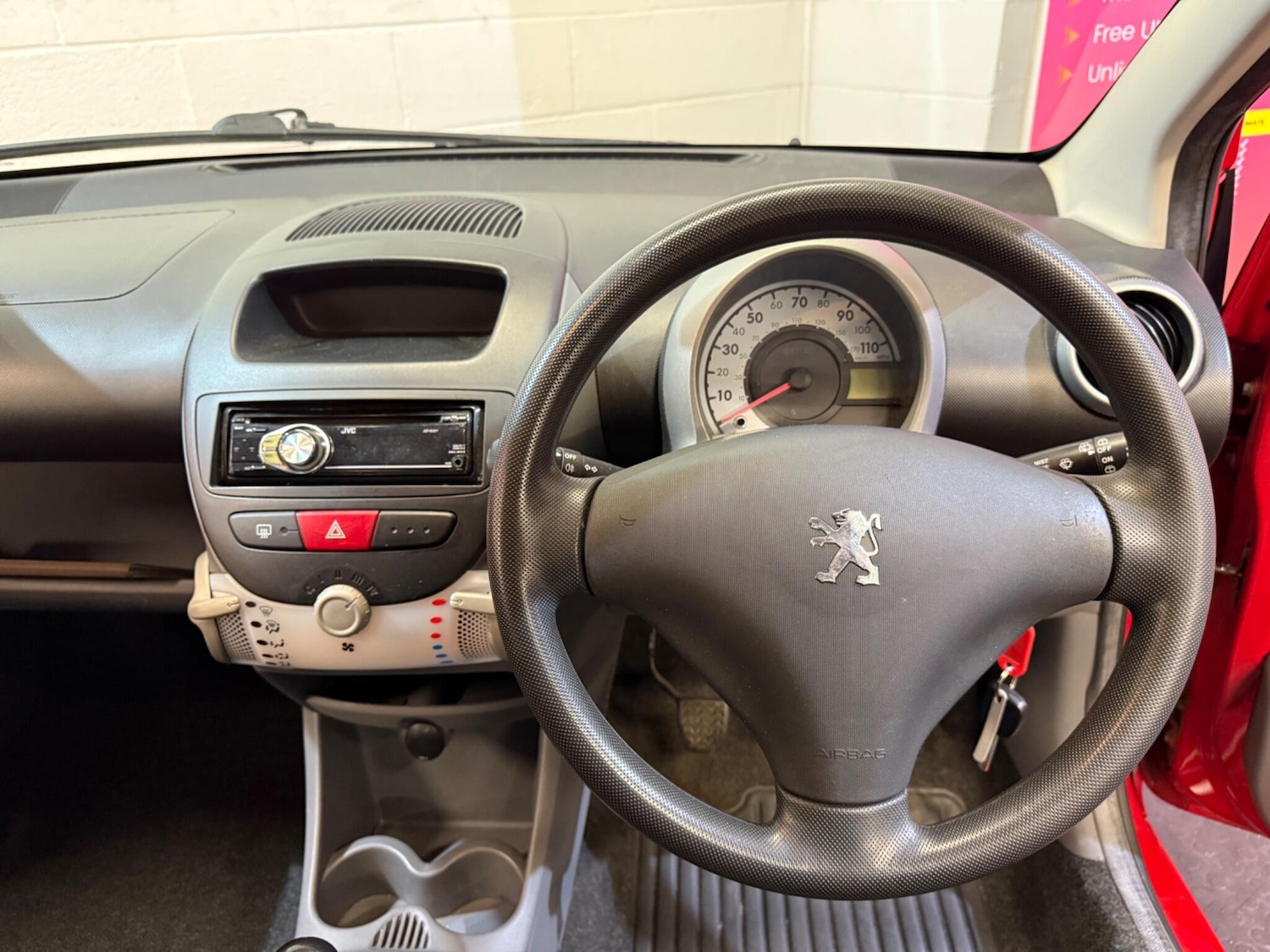 Used Peugeot 107 2009 for sale - 76619605: Photo 29