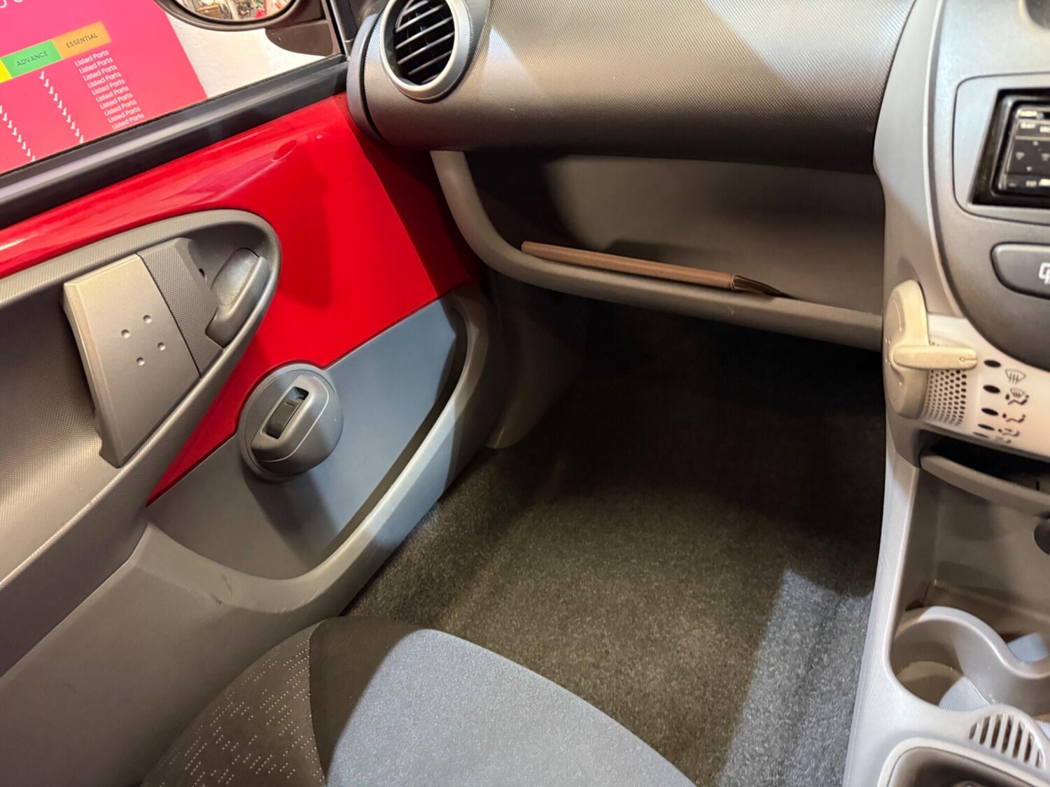 Used Peugeot 107 2009 for sale - 76619605: Photo 33