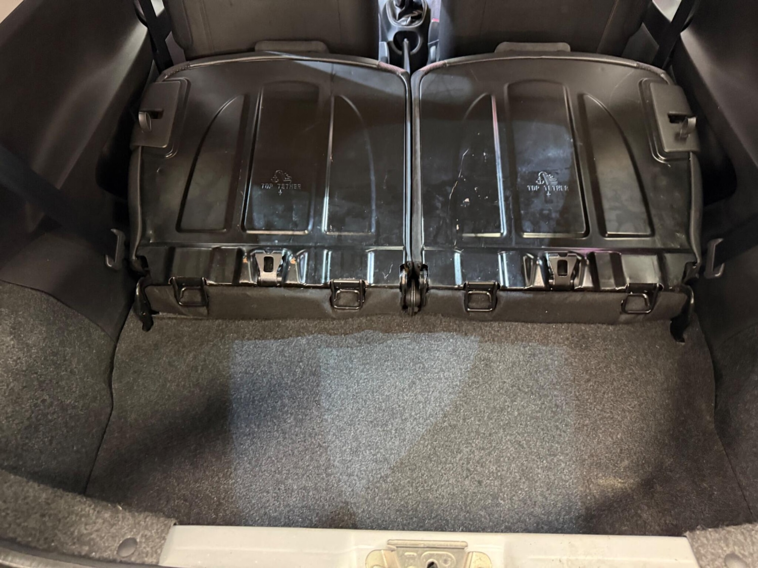 Used Toyota AYGO 2012 for sale - 76359938: Photo 16