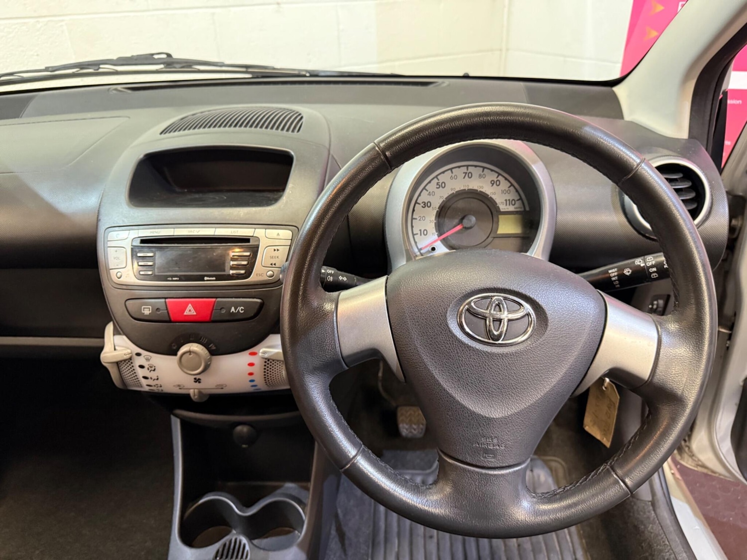Used Toyota AYGO 2012 for sale - 76359938: Photo 31