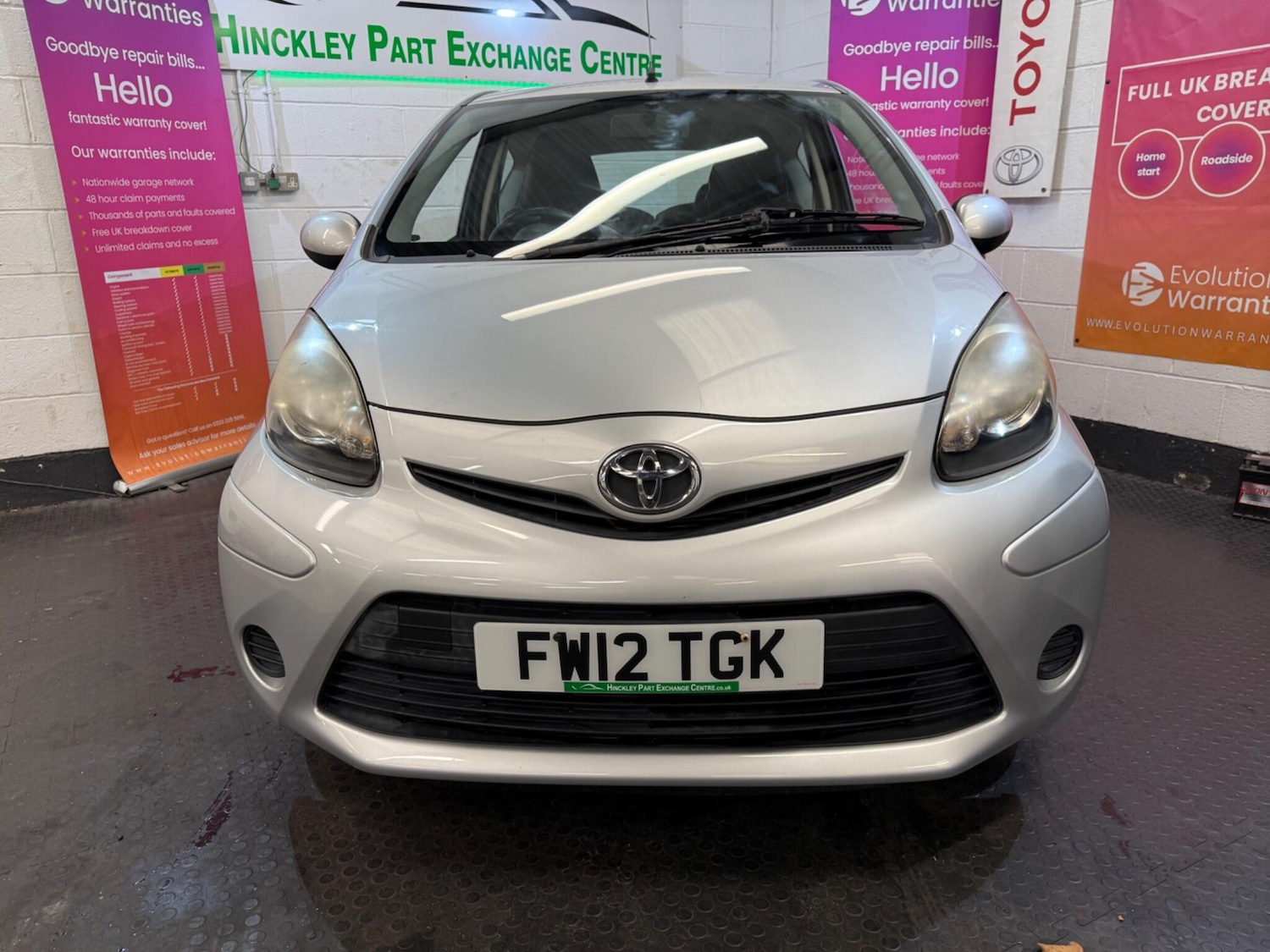 Used Toyota AYGO 2012 for sale - 76359938: Photo 5