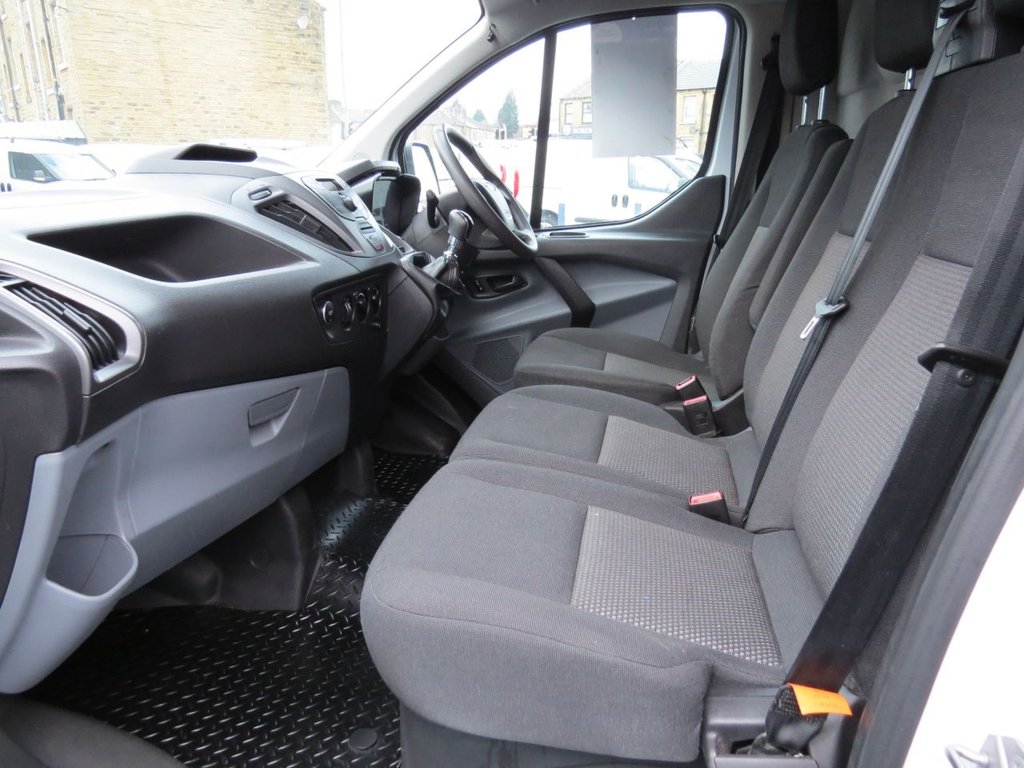 Used Ford Transit Custom 2018 for sale - 76820539: Photo 10