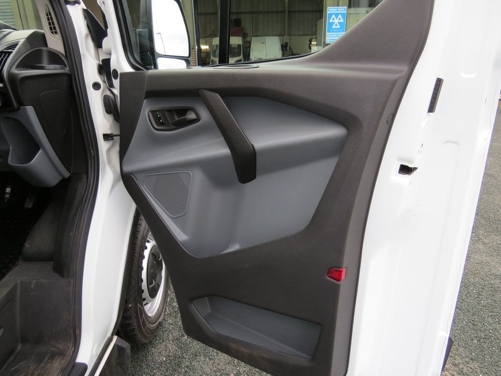 Used Ford Transit Custom 2018 for sale - 76820539: Photo 18