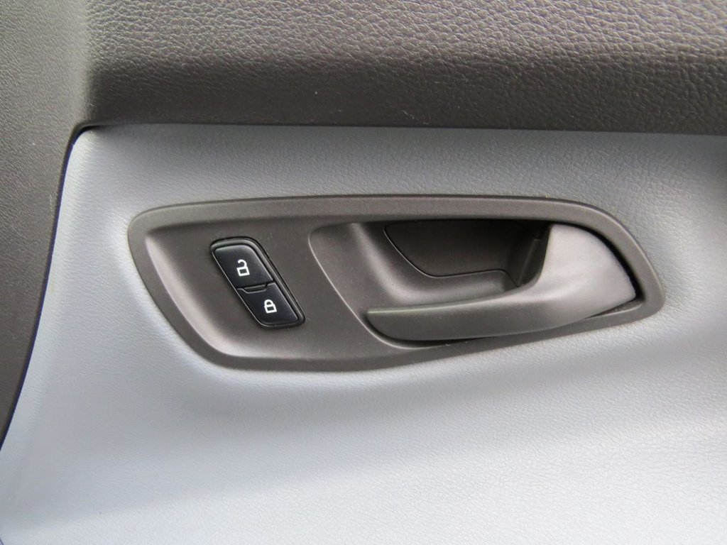 Used Ford Transit Custom 2018 for sale - 76820539: Photo 19