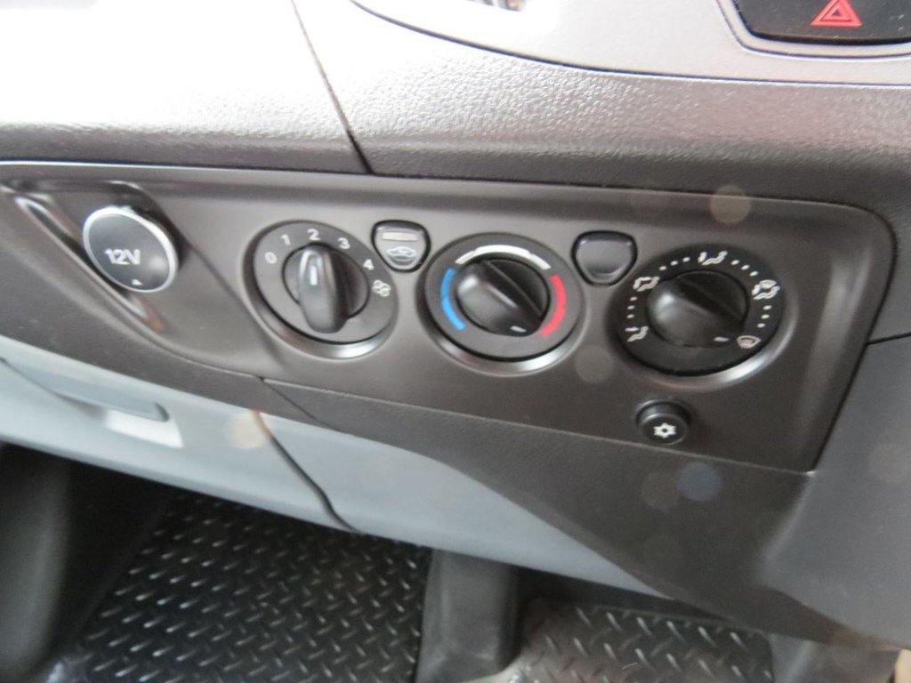 Used Ford Transit Custom 2018 for sale - 76820539: Photo 27