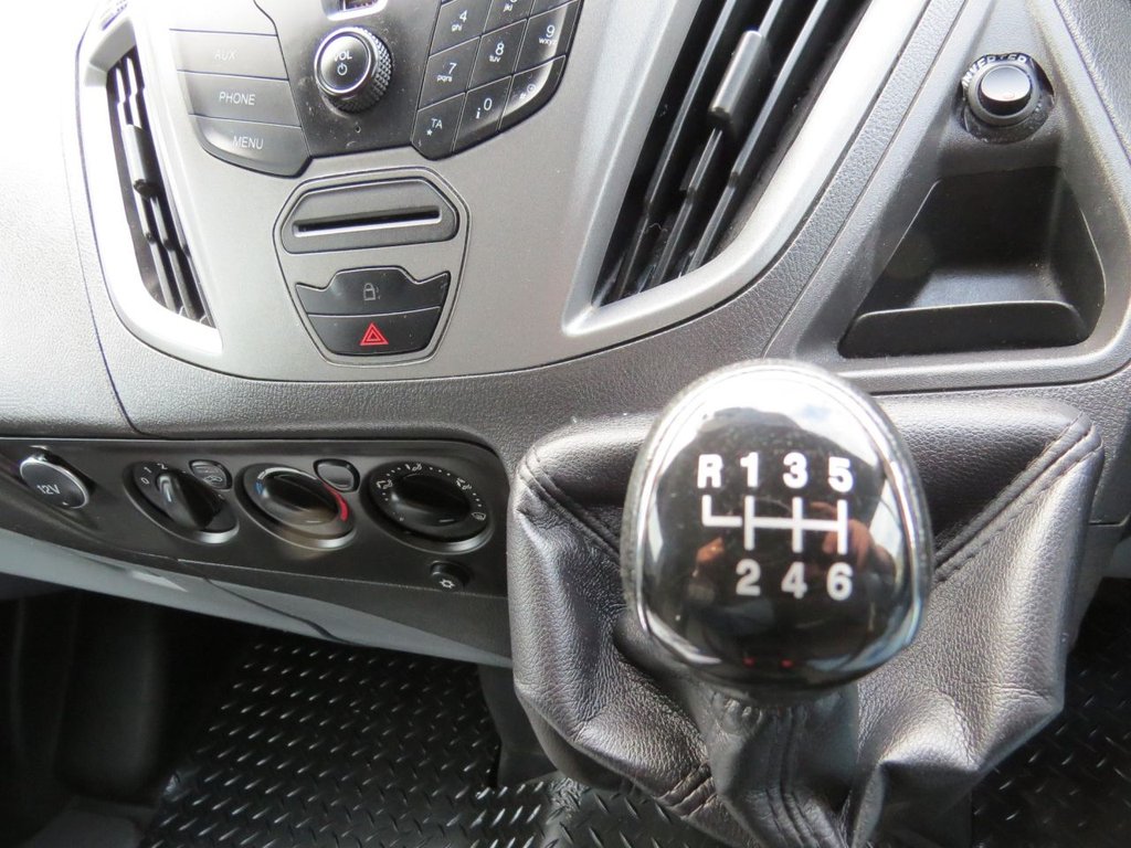 Used Ford Transit Custom 2018 for sale - 76820539: Photo 28