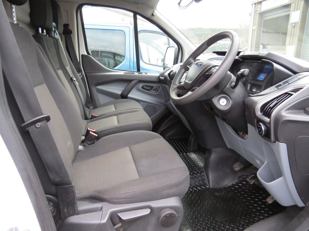 Used Ford Transit Custom 2018 for sale - 76820539: Photo 5