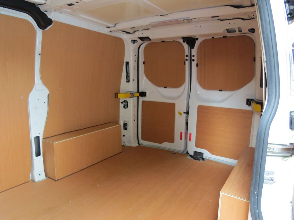 Used Ford Transit Custom 2018 for sale - 76820539: Photo 8
