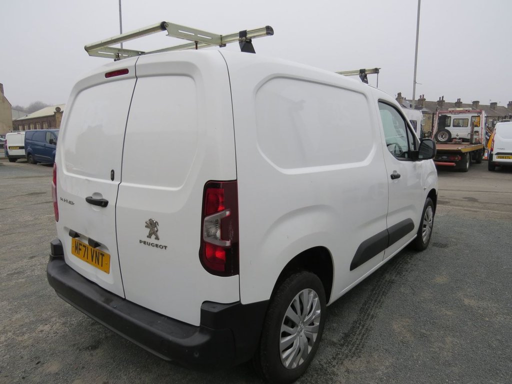 Used Peugeot Partner 2021 for sale - 77835199: Photo 11
