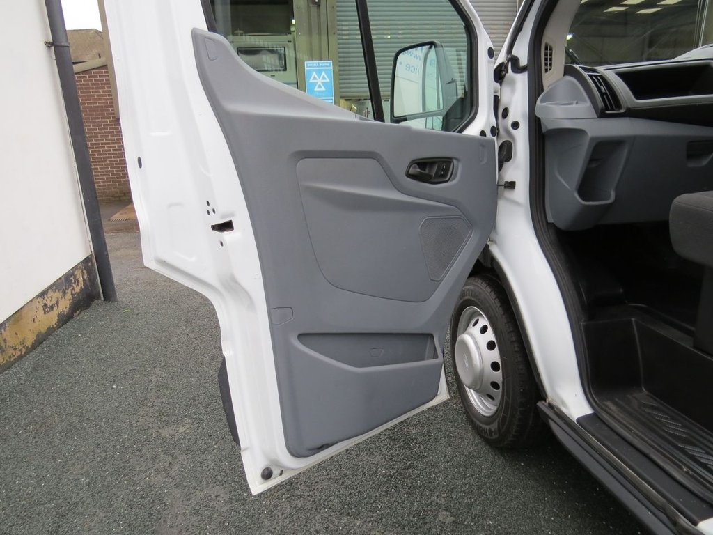 Used Ford Transit 2015 for sale - 76820375: Photo 28