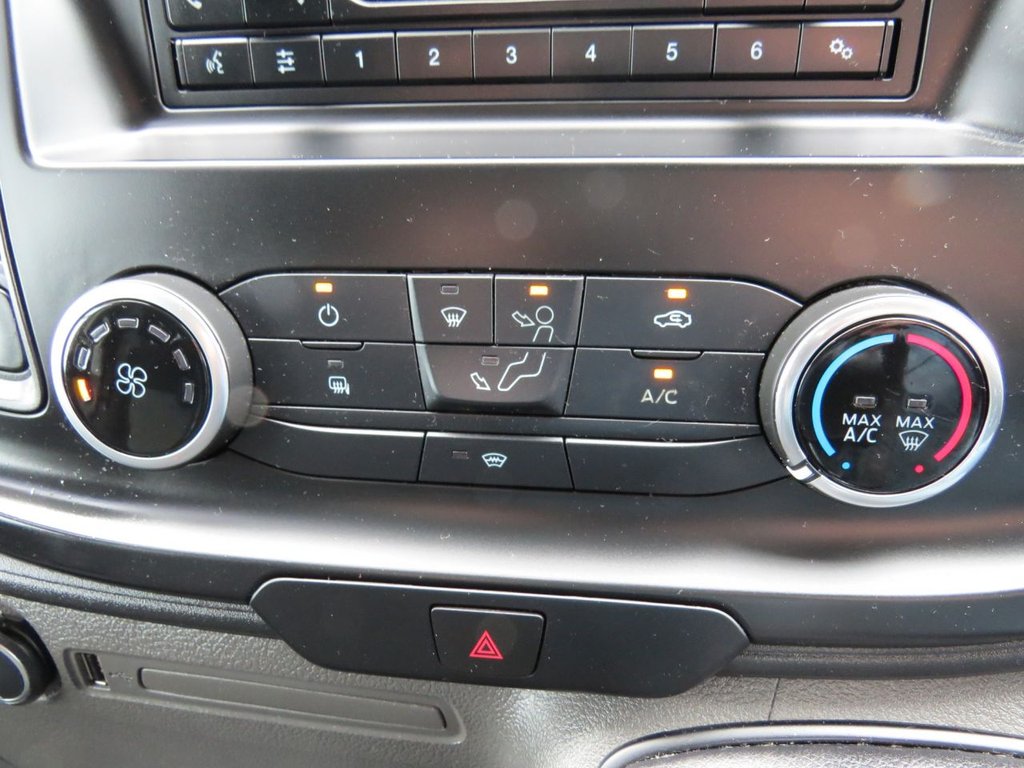 Used Ford Transit Custom 2018 for sale - 76820529: Photo 15