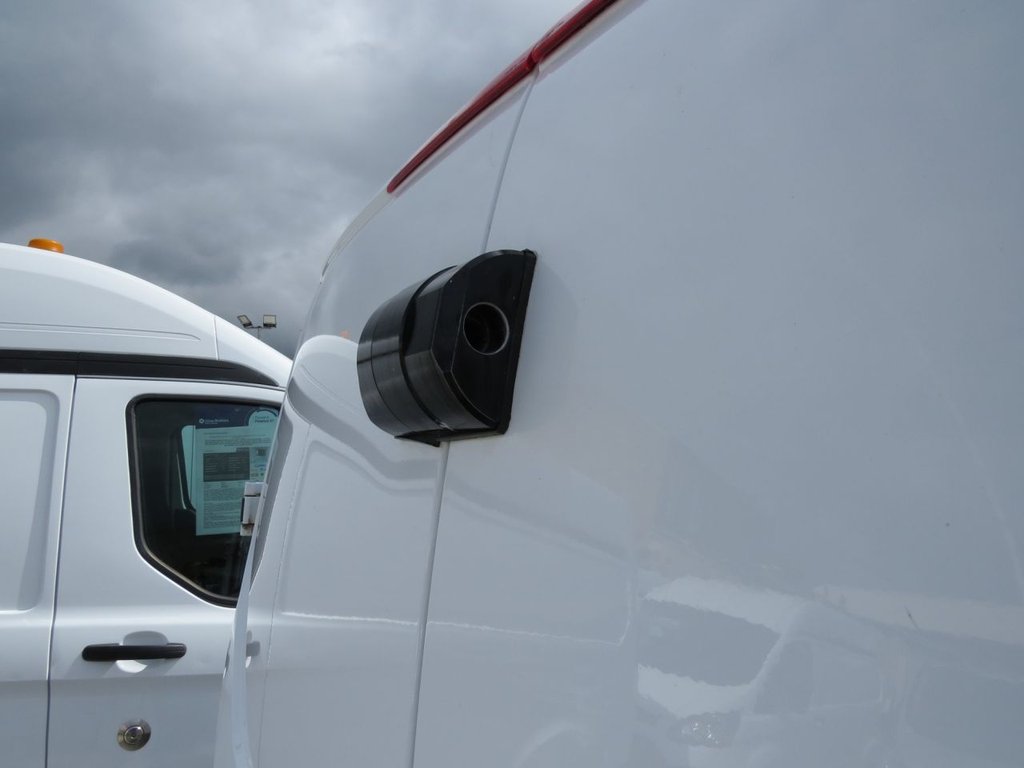 Used Ford Transit Custom 2018 for sale - 76820529: Photo 21