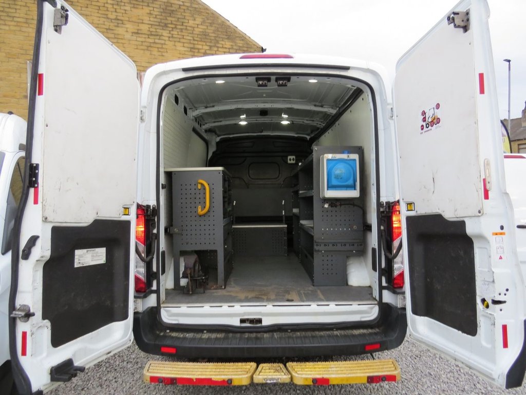 Used Ford Transit 2018 for sale - 76820315: Photo 2