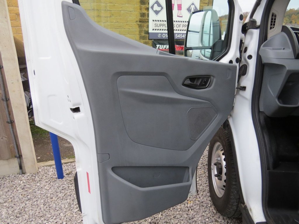 Used Ford Transit 2018 for sale - 76820315: Photo 32