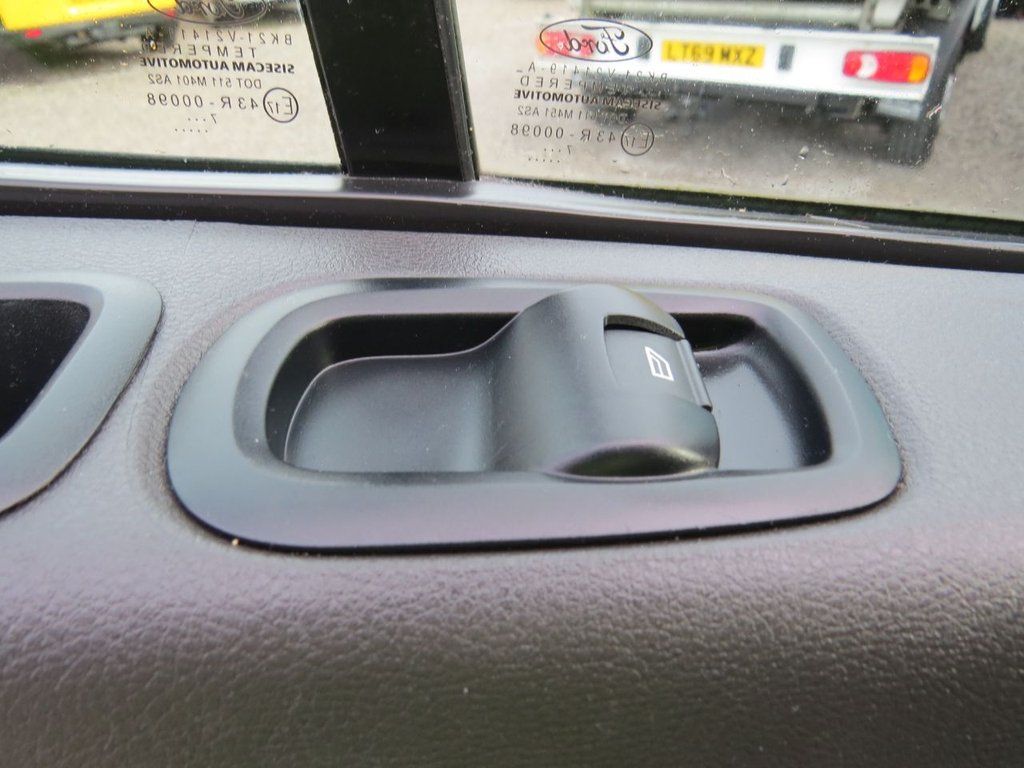 Used Ford Transit Custom 2018 for sale - 76820533: Photo 31