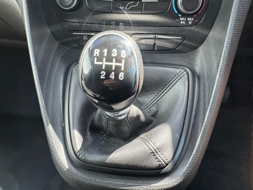 Used Ford Transit Connect 2020 for sale - 76820555: Photo 26