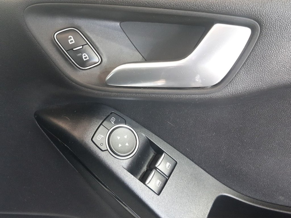 Used Ford Fiesta 2020 for sale - 77835721: Photo 20