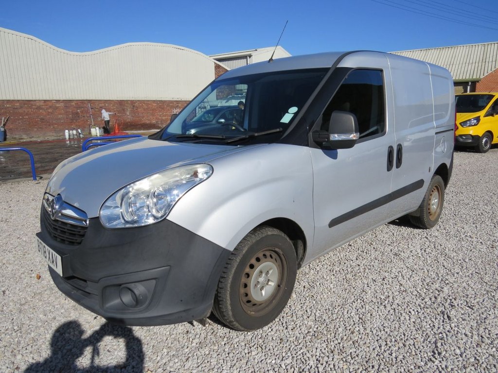 Used Vauxhall Combo 2018 for sale - 78082691: Photo 5