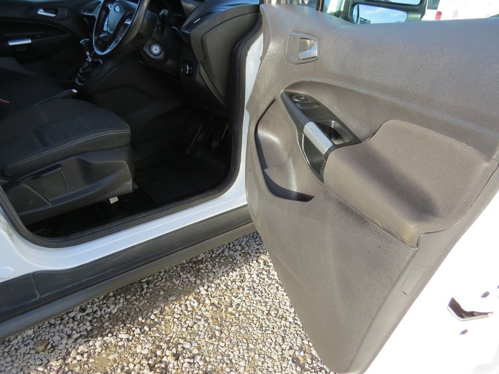 Used Ford Transit Connect 2018 for sale - 76820625: Photo 21