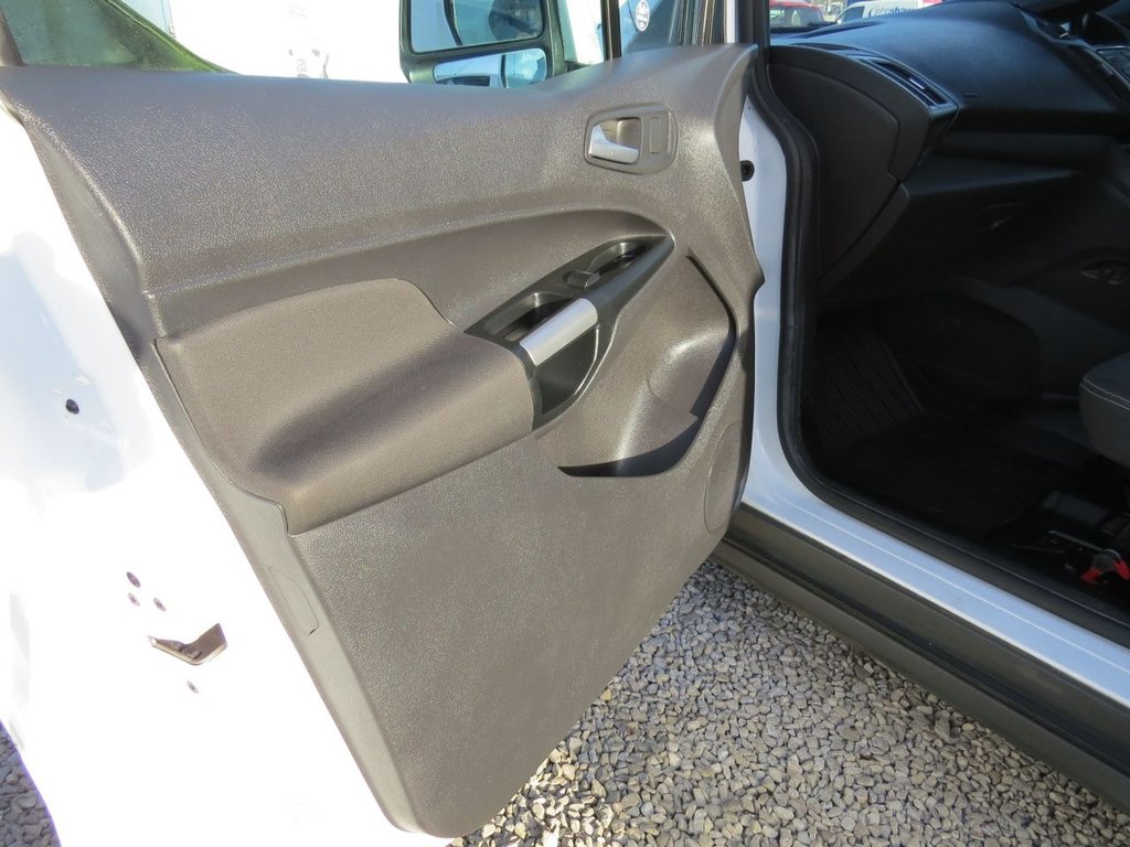 Used Ford Transit Connect 2018 for sale - 76820625: Photo 35