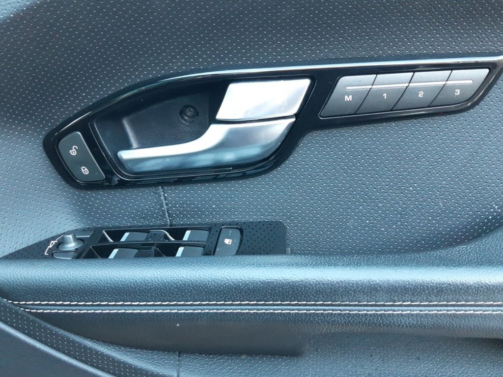 Used Land Rover Range Rover Evoque 2015 for sale - 76923508: Photo 25