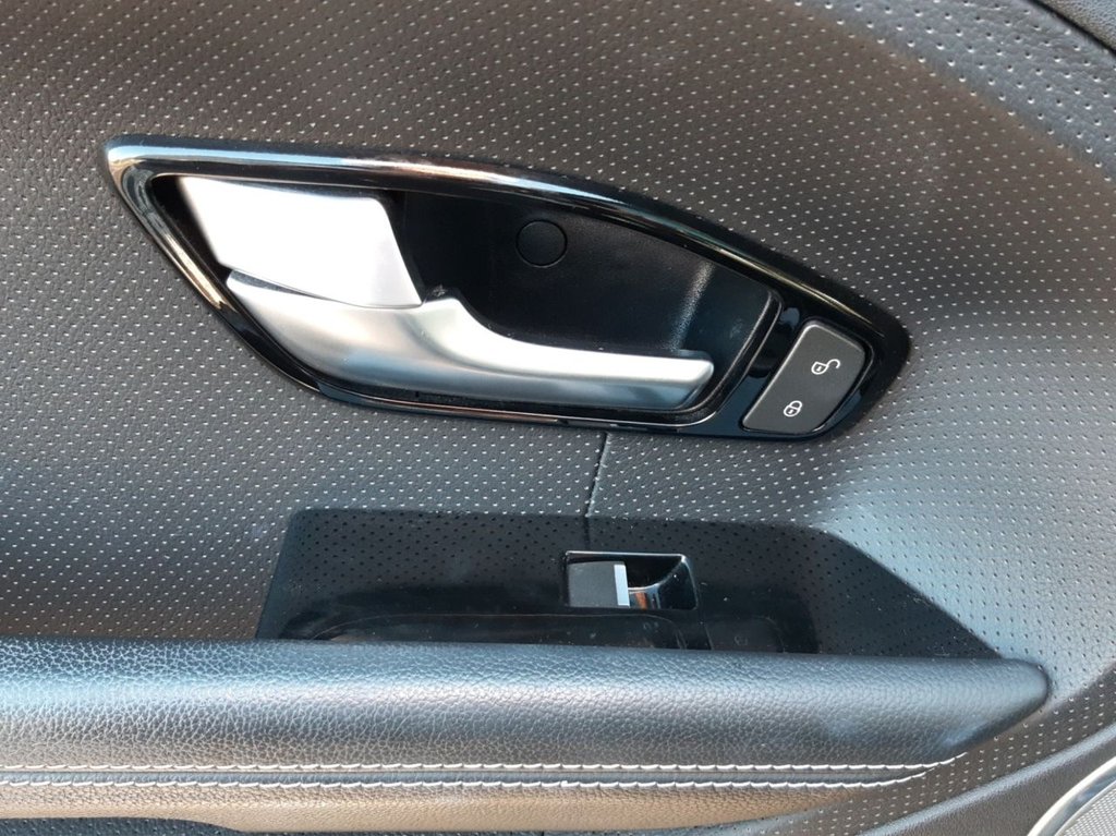 Used Land Rover Range Rover Evoque 2015 for sale - 76923508: Photo 36