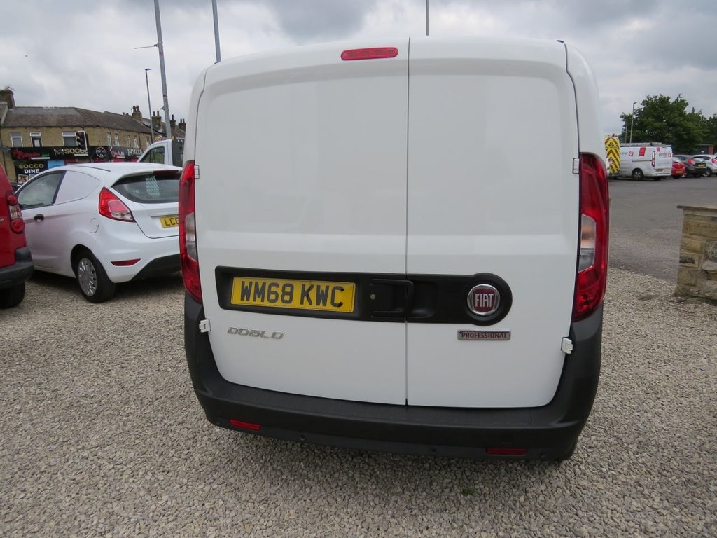 Used Fiat Doblo 2018 for sale - 76820528: Photo 14
