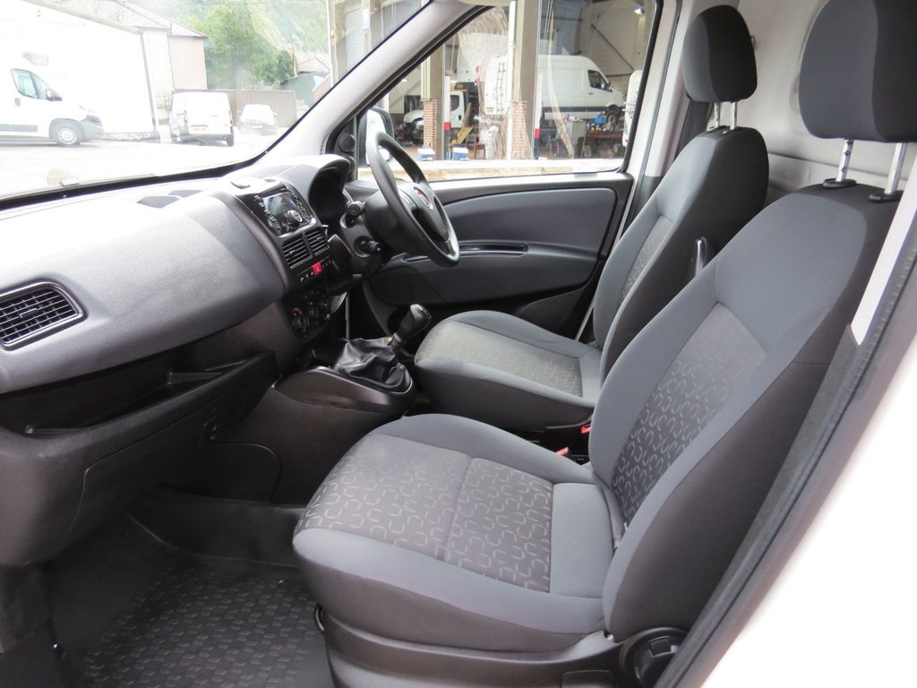 Used Fiat Doblo 2018 for sale - 76820528: Photo 5