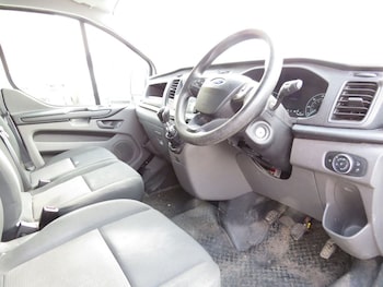 Used Ford Transit Custom 2019 for sale - 78082696: Photo