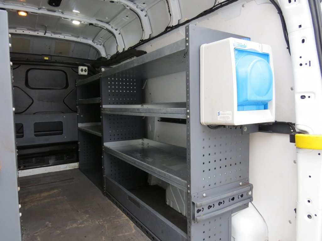 Used Ford Transit Custom 2019 for sale - 76820323: Photo 2