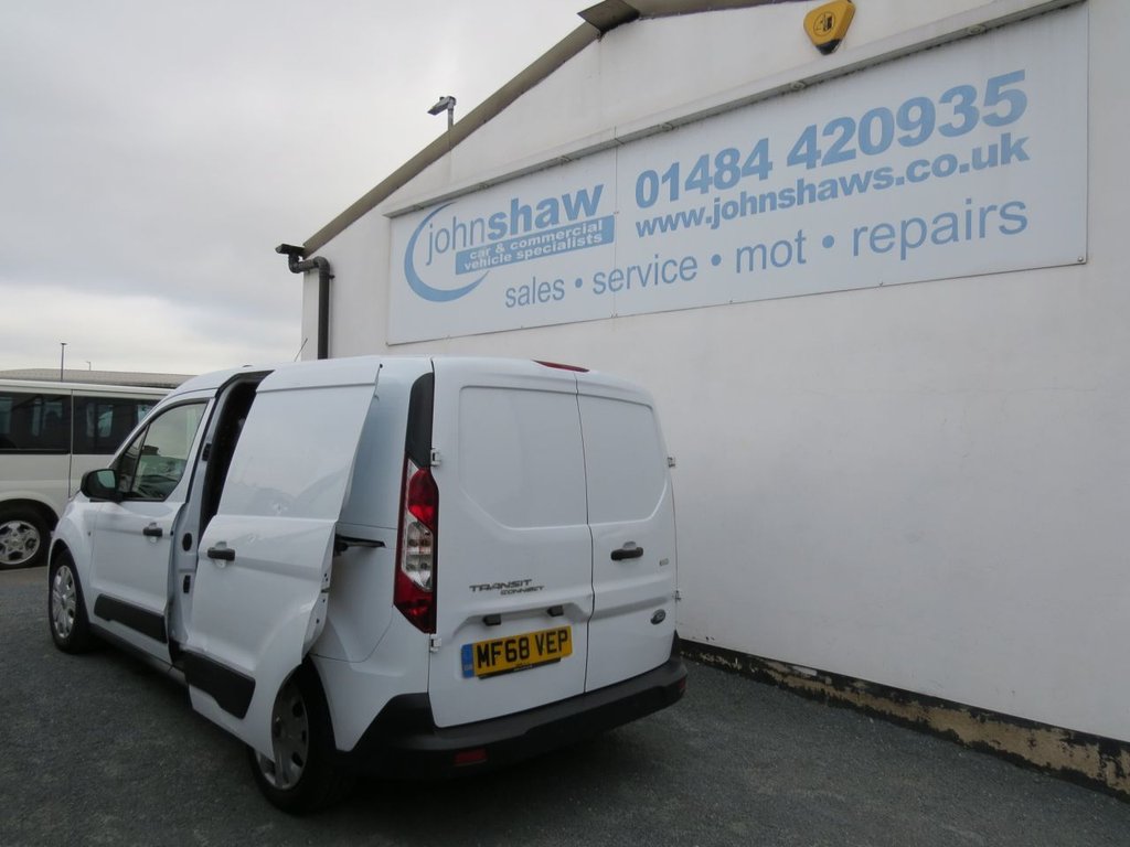 Used Ford Transit Connect 2018 for sale - 76820316: Photo 13