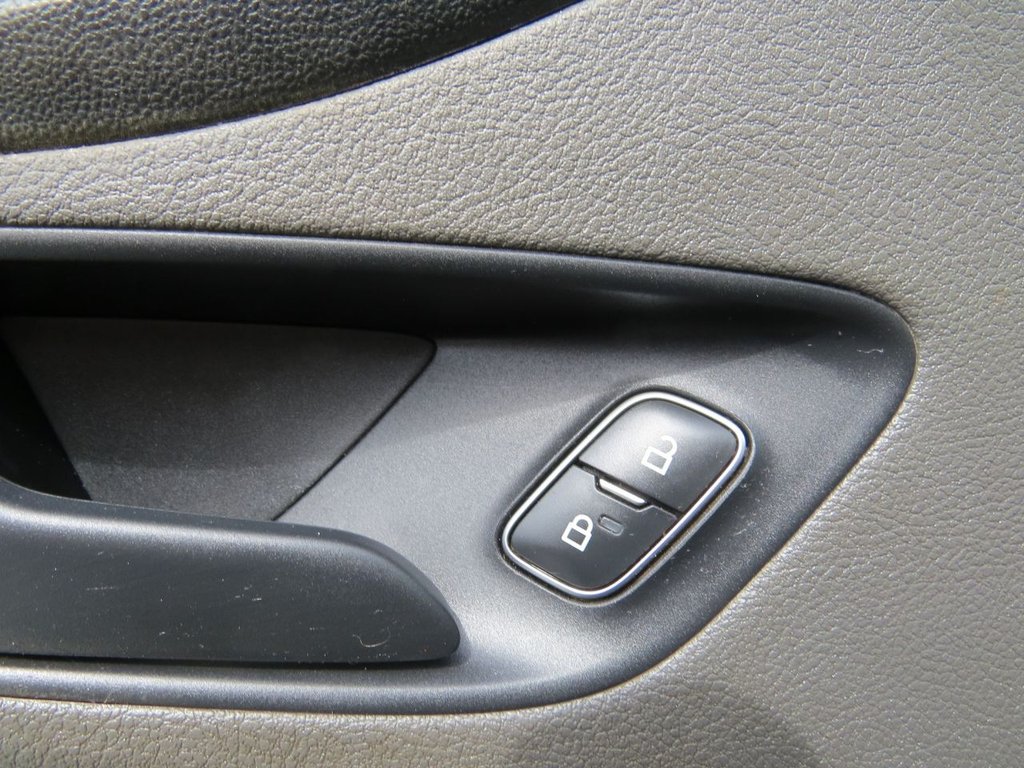 Used Ford Transit Custom 2019 for sale - 76820560: Photo 14