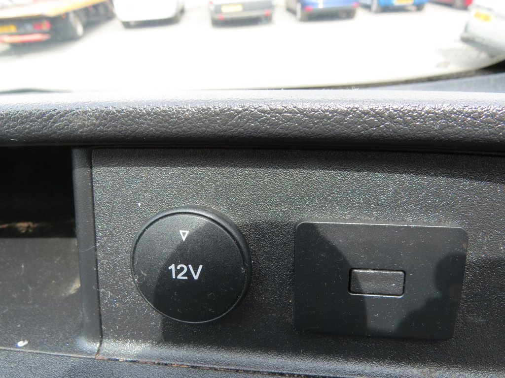 Used Ford Transit Custom 2019 for sale - 76820560: Photo 24