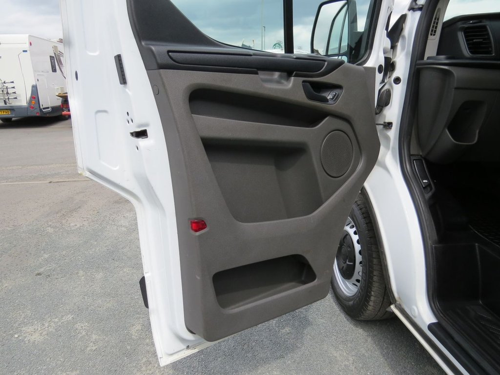 Used Ford Transit Custom 2019 for sale - 76820560: Photo 25